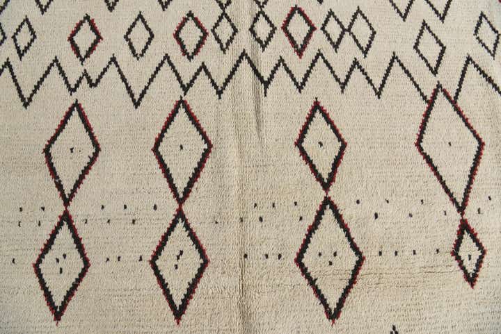 8' 9 x 12' Hand Knotted Moroccan Wool Rug