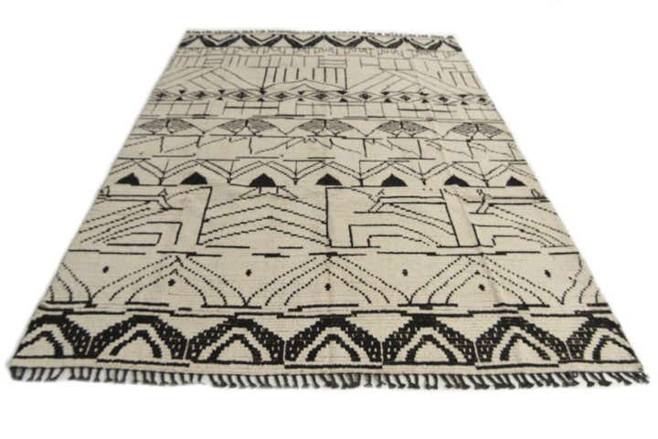 9' x 12' 1 Hand Knotted Moroccan Wool Rug
