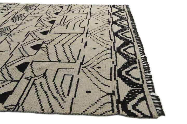 9' x 12' 1 Hand Knotted Moroccan Wool Rug