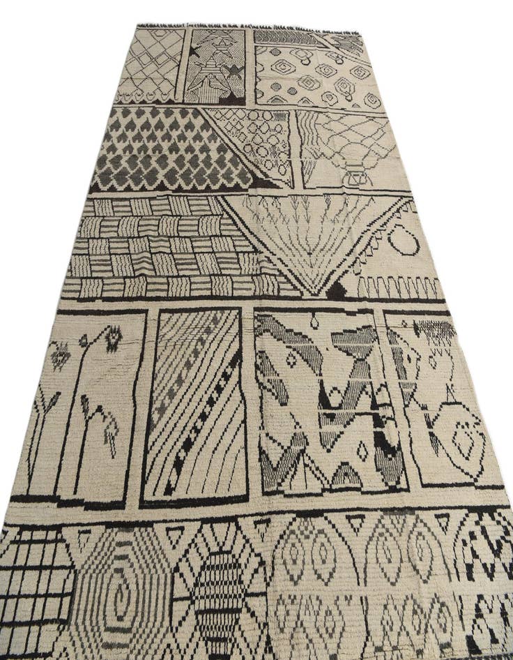 Detail image of 10' x 13' 9  Hand Knotted Moroccan Wool Rug