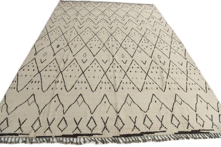 Detail image of 10' 2 x 14' 3 Hand Knotted Moroccan Wool Rug