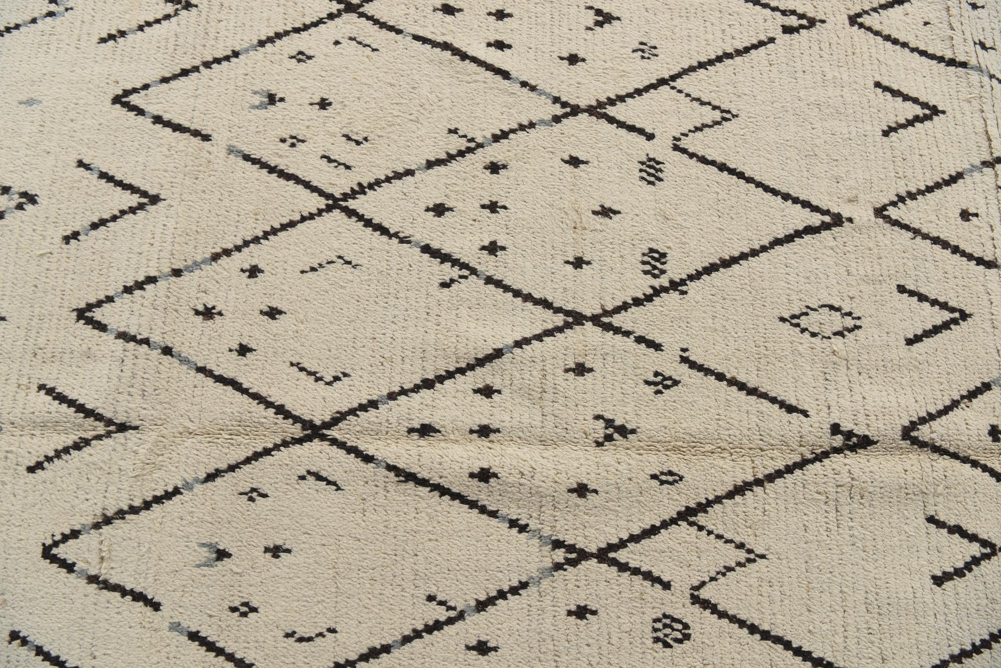 10' 2 x 14' 3 Hand Knotted Moroccan Wool Rug