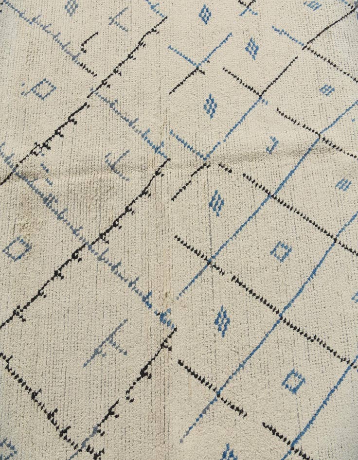 Detail image of 8' 1 x 10' 1  Hand Knotted Moroccan Wool Rug