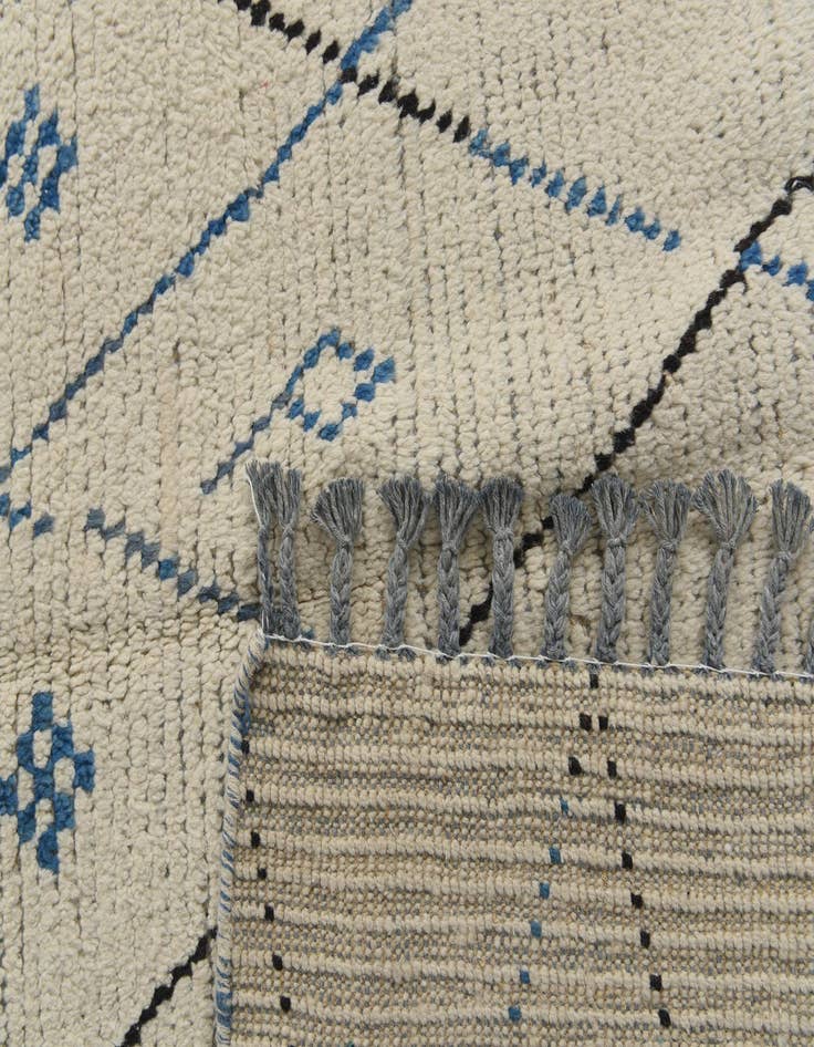 Detail image of 8' 1 x 10' 1  Hand Knotted Moroccan Wool Rug