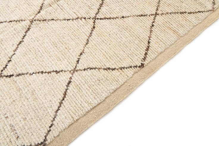 Detail image of 8' 6 x 10' 8 Hand Knotted Moroccan Wool Rug