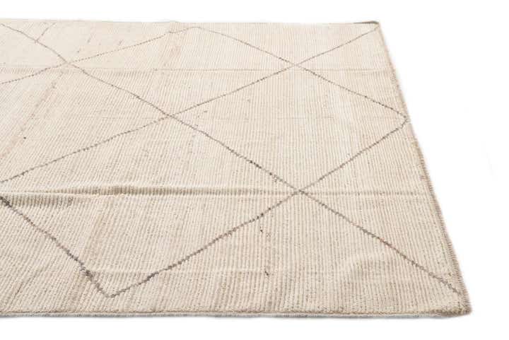 8' x 10' Hand Knotted Moroccan Wool Rug