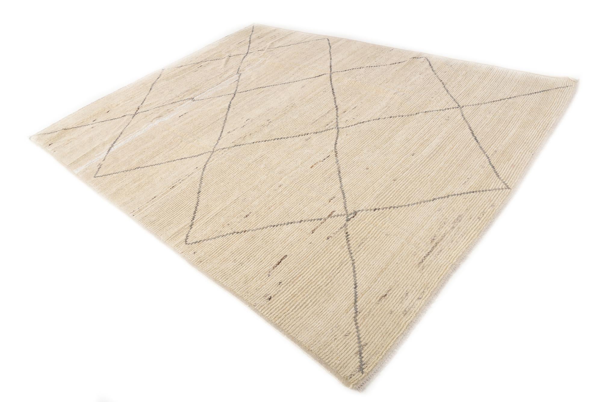 7' 10 x 9' 9 Hand Knotted Moroccan Wool Rug