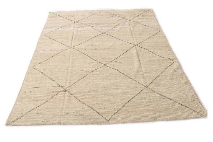7' 10 x 9' 9 Hand Knotted Moroccan Wool Rug