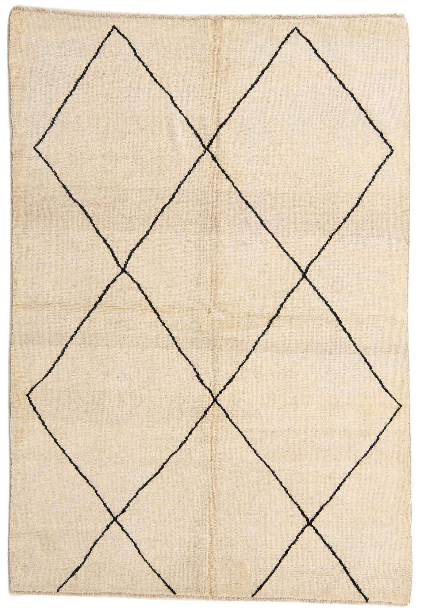 5' 9 x 8' 4 Hand Knotted Moroccan Wool Rug