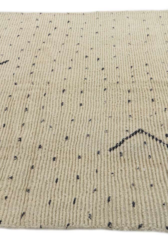 5' 7 x 7' 9 Hand Knotted Moroccan Wool Rug