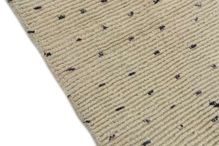 5' 7 x 7' 9 Hand Knotted Moroccan Wool Rug