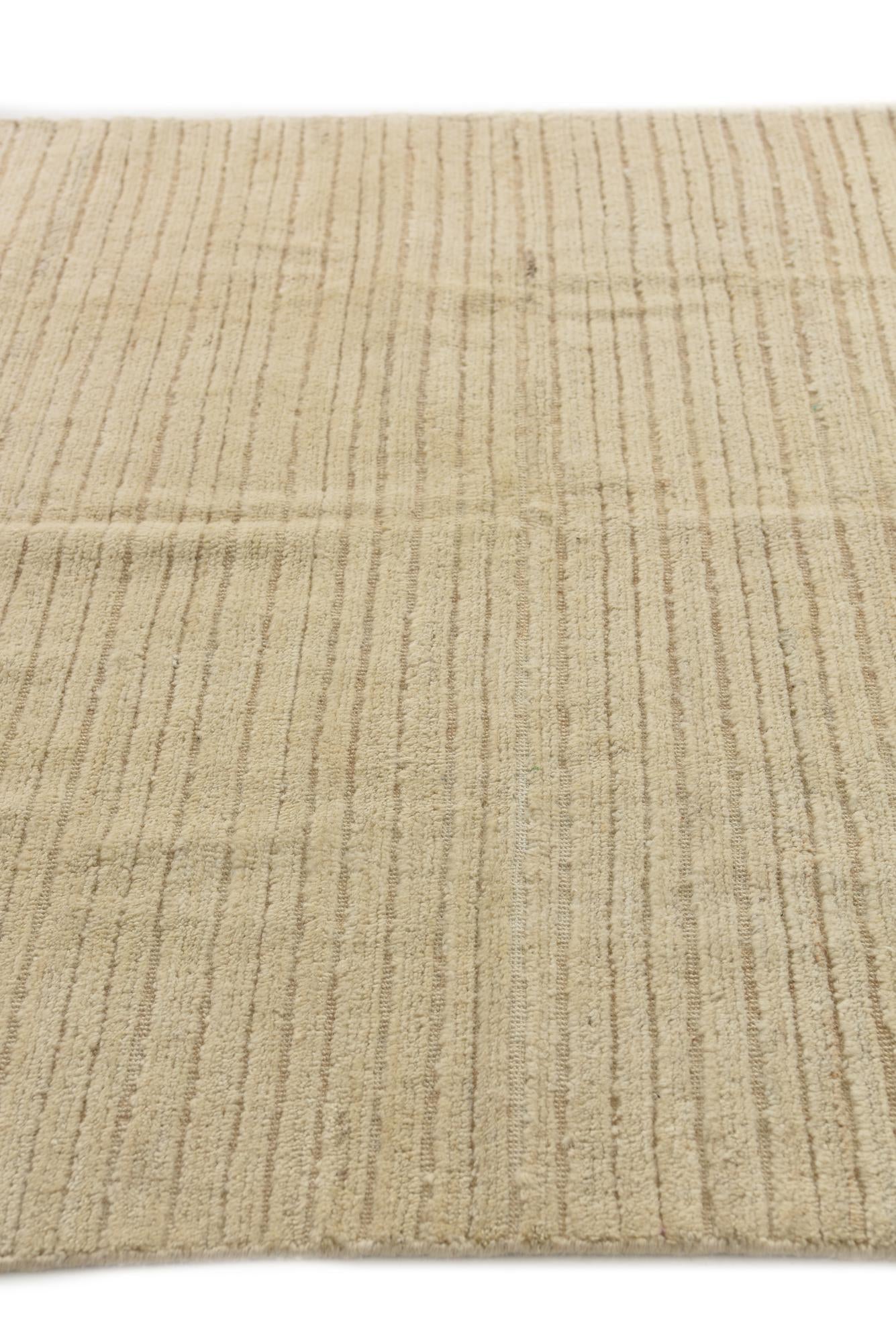4' 10 x 6' 8 Hand Knotted Moroccan Wool Rug