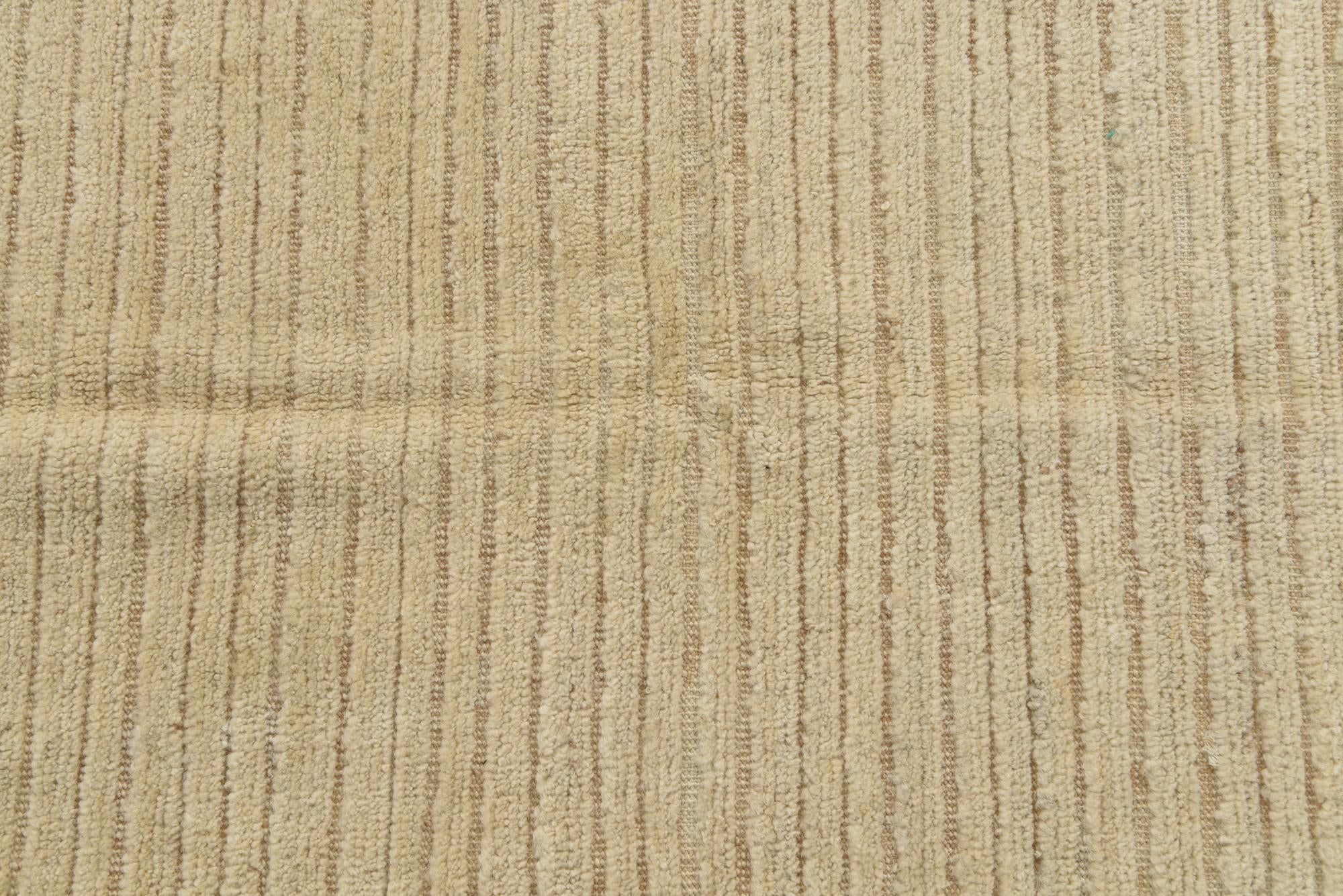 4' 10 x 6' 8 Hand Knotted Moroccan Wool Rug