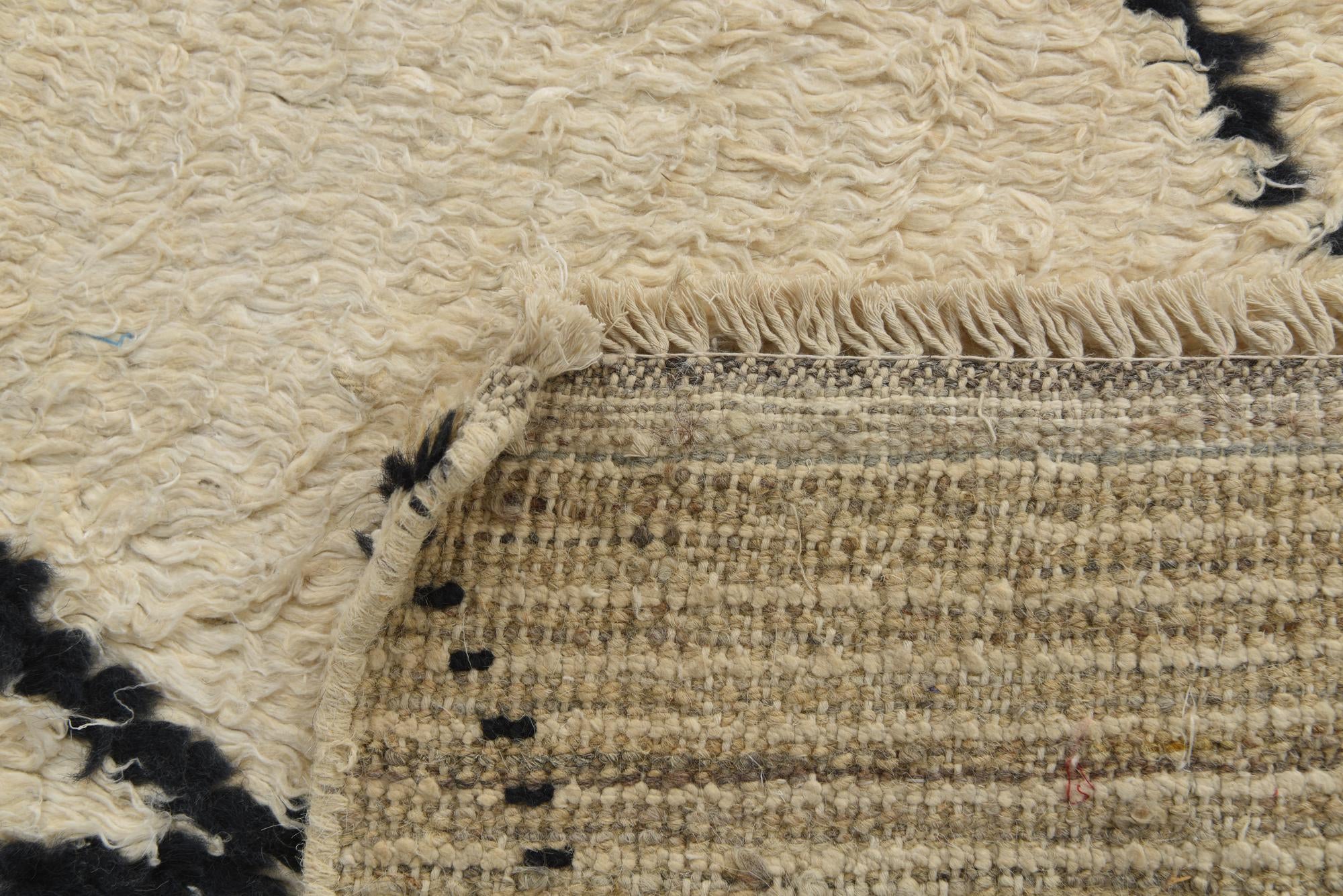 5' 5 x 8' 1 Hand Knotted Moroccan Wool Rug