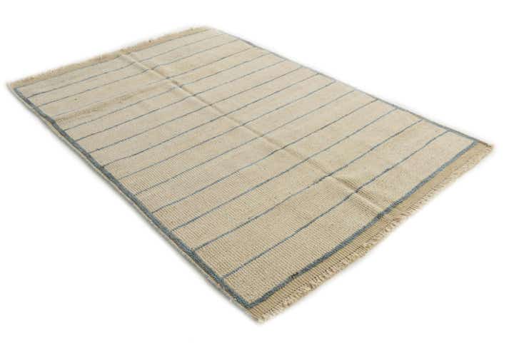 5' x 7' 2 Hand Knotted Moroccan Wool Rug