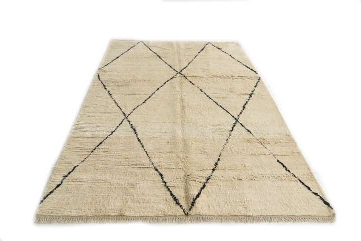 5' 2 x 8' 3 Hand Knotted Moroccan Wool Rug
