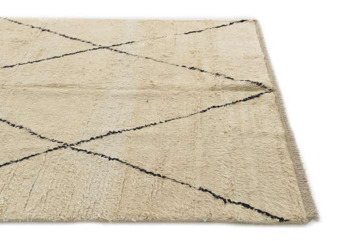 5' 2 x 8' 3 Hand Knotted Moroccan Wool Rug