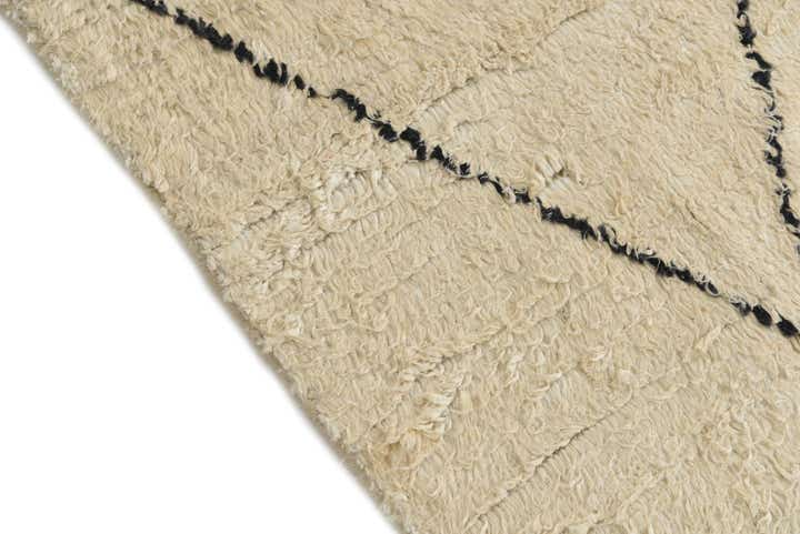 5' 2 x 8' 3 Hand Knotted Moroccan Wool Rug