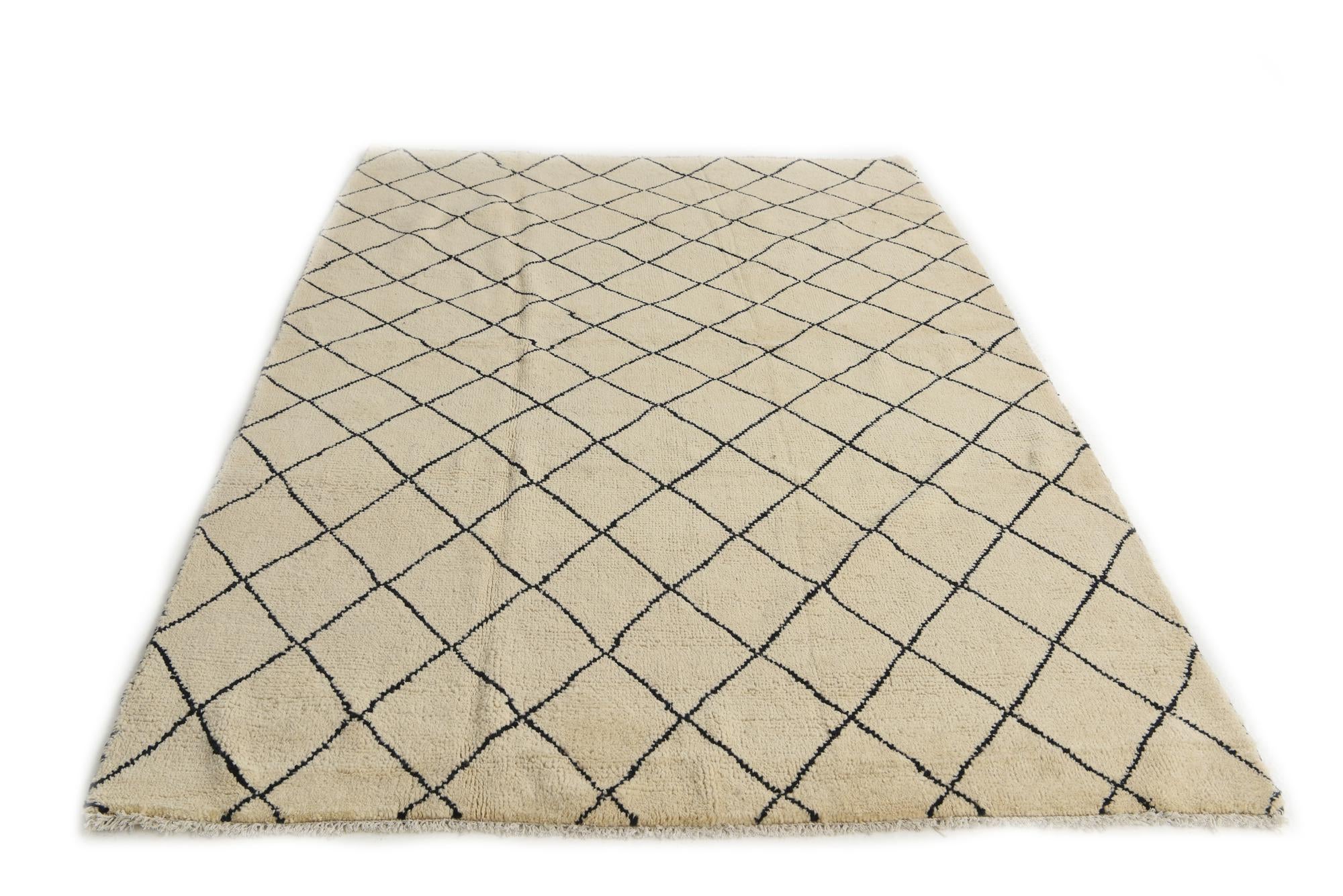 5' 3 x 7' 8 Hand Knotted Moroccan Wool Rug