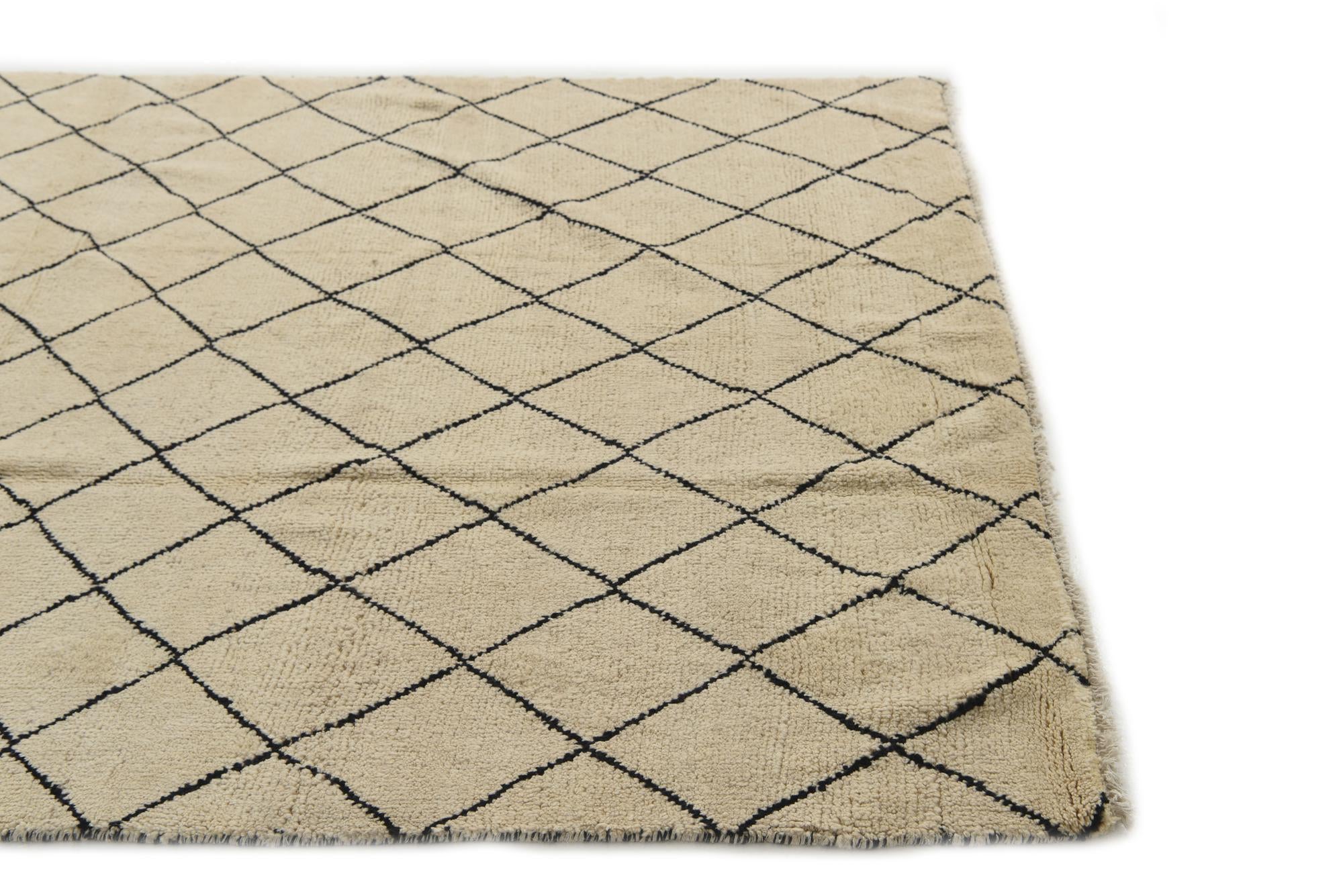 5' 3 x 7' 8 Hand Knotted Moroccan Wool Rug