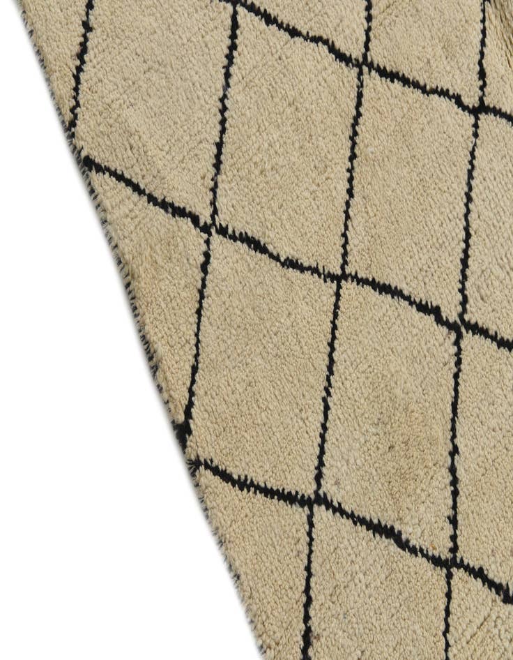 Detail image of 5' 3 x 7' 8  Hand Knotted Moroccan Wool Rug