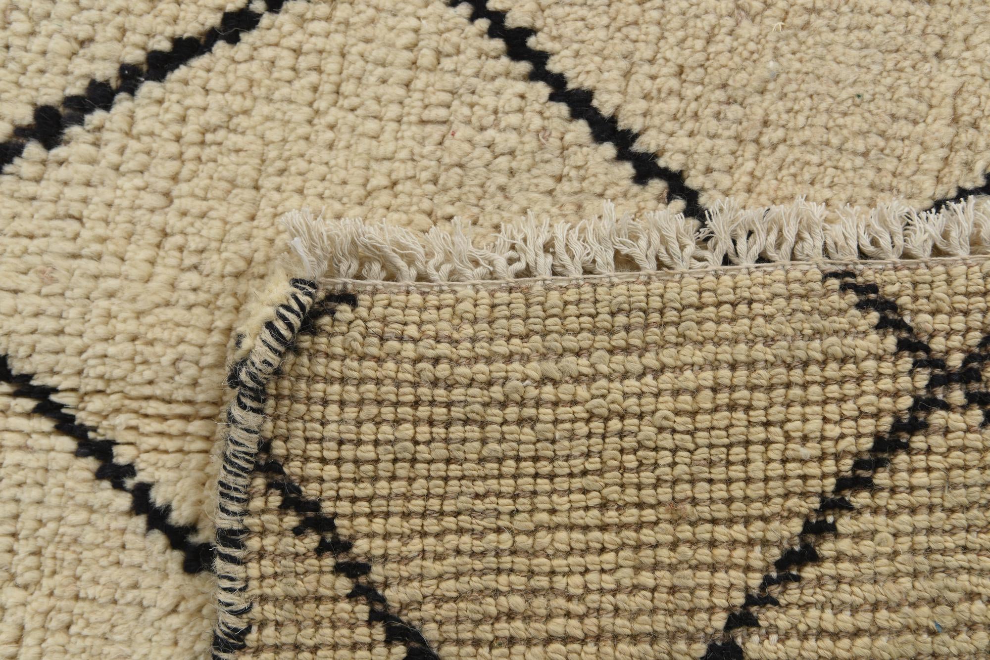 5' 3 x 7' 8 Hand Knotted Moroccan Wool Rug