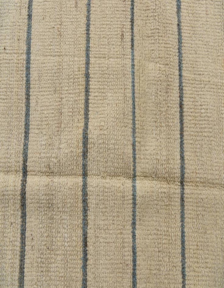 Detail image of 9' x 12' 6  Hand Knotted Moroccan Wool Rug