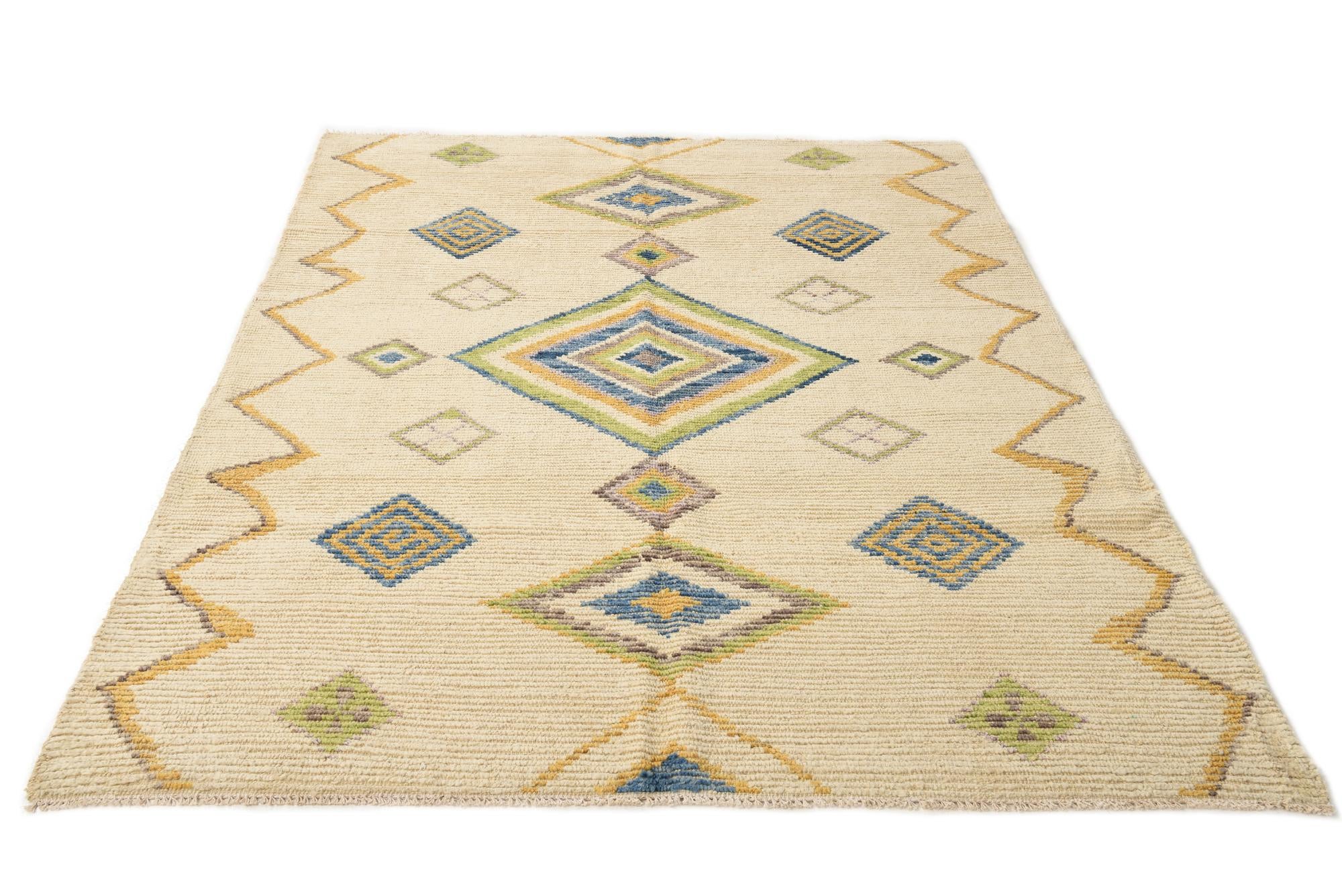 5' 9 x 8' 3 Hand Knotted Moroccan Wool Rug
