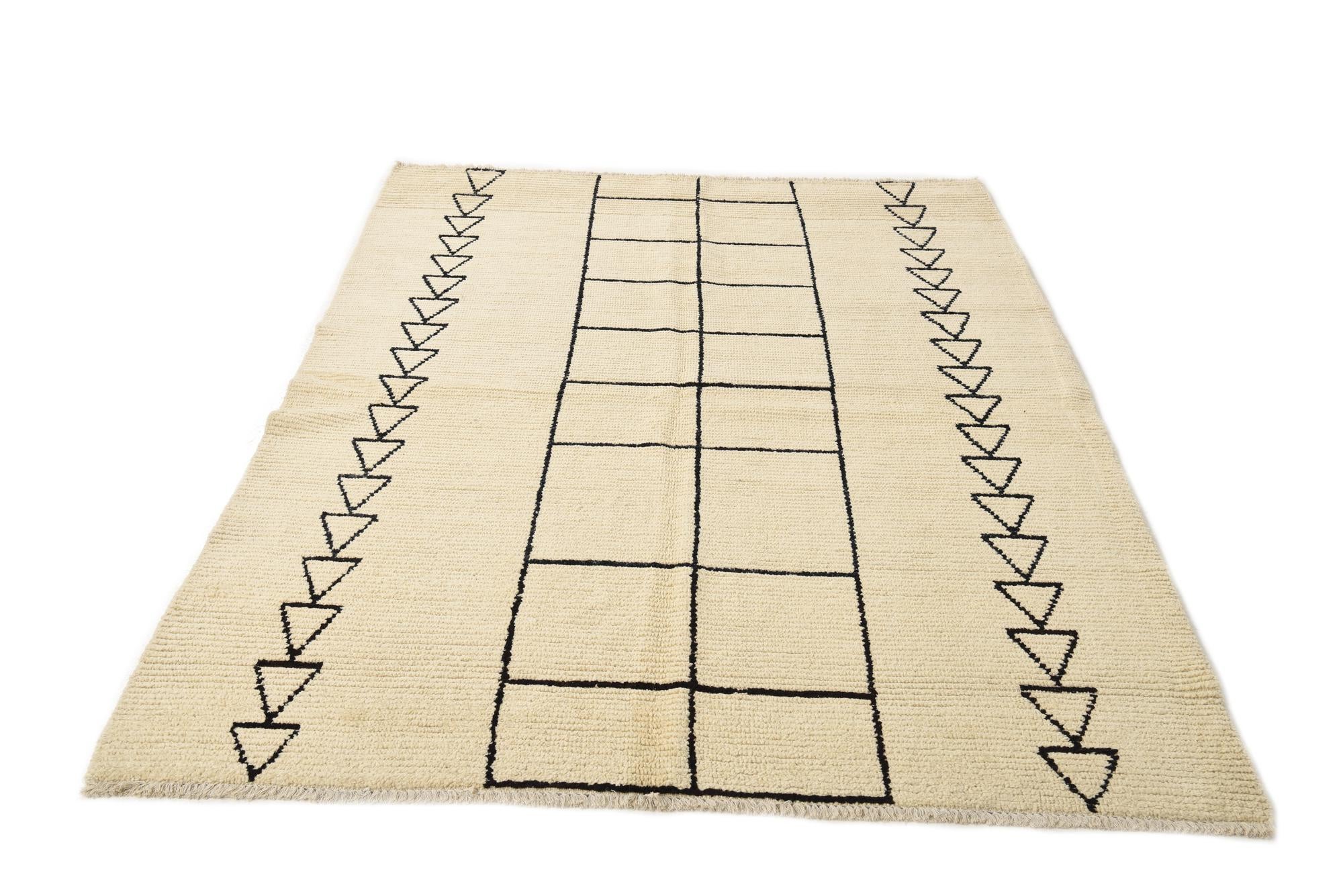 5' 7 x 7' 6 Hand Knotted Moroccan Wool Rug