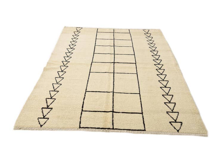 Detail image of 5' 7 x 7' 6 Hand Knotted Moroccan Wool Rug