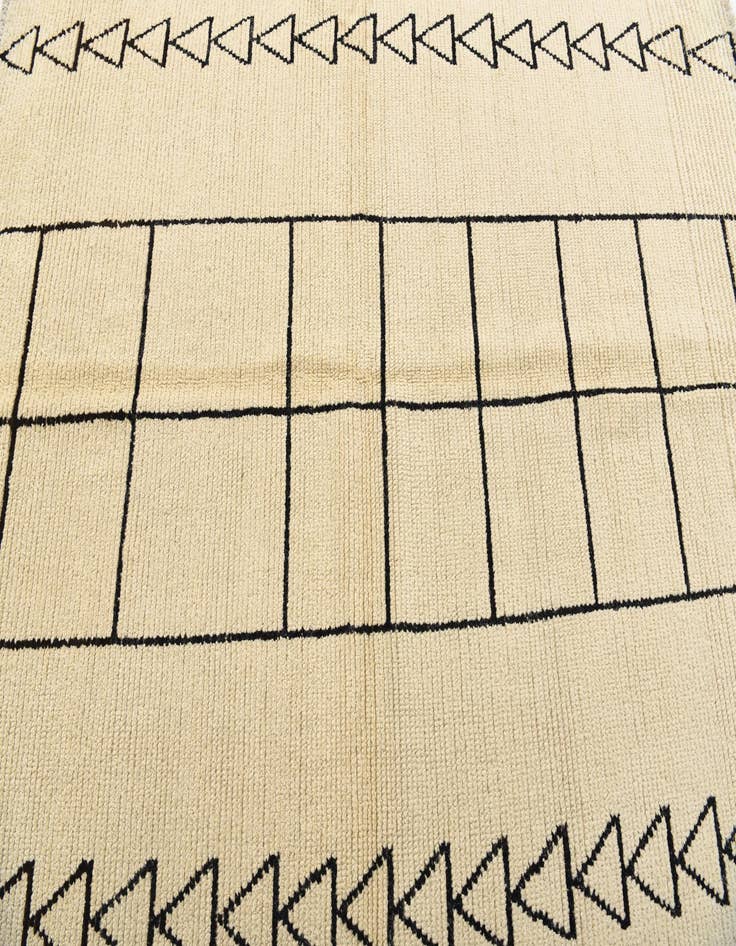 Detail image of 5' 7 x 7' 6  Hand Knotted Moroccan Wool Rug