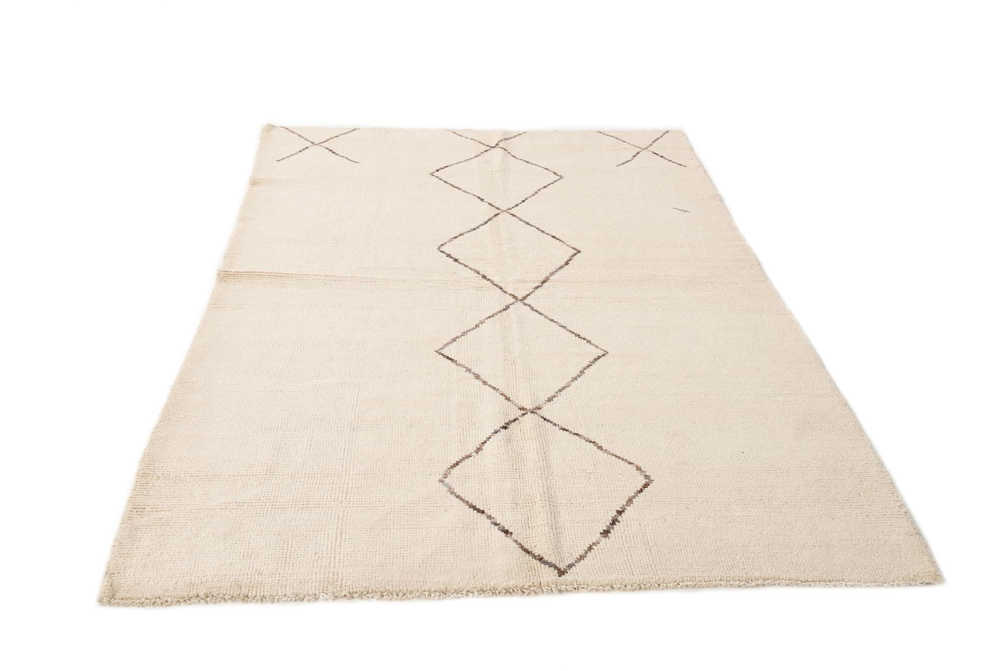 5' 8 x 7' 10 Hand Knotted Moroccan Wool Rug