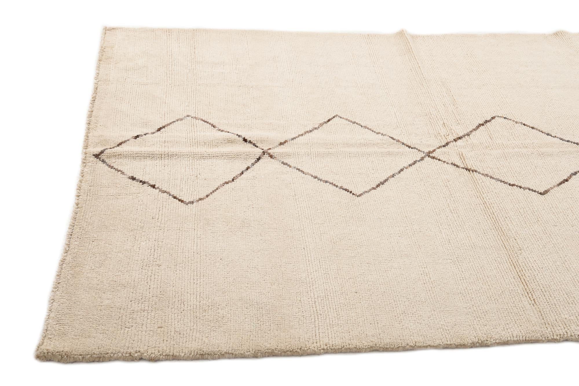 5' 8 x 7' 10 Hand Knotted Moroccan Wool Rug