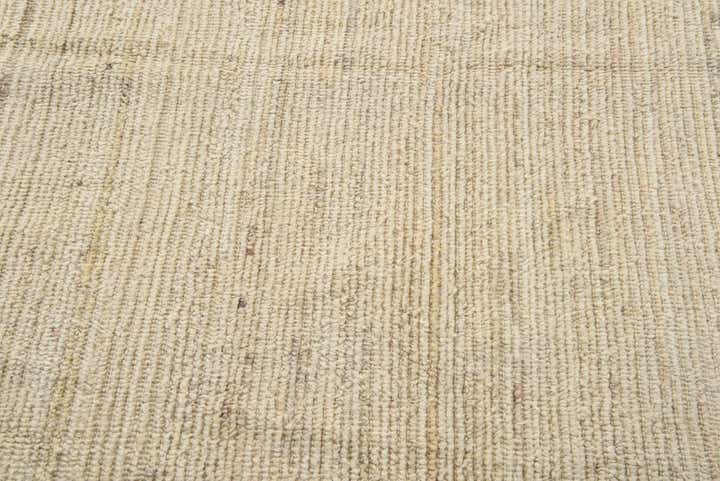5' 8 x 6' 7 Hand Knotted Moroccan Wool Rug