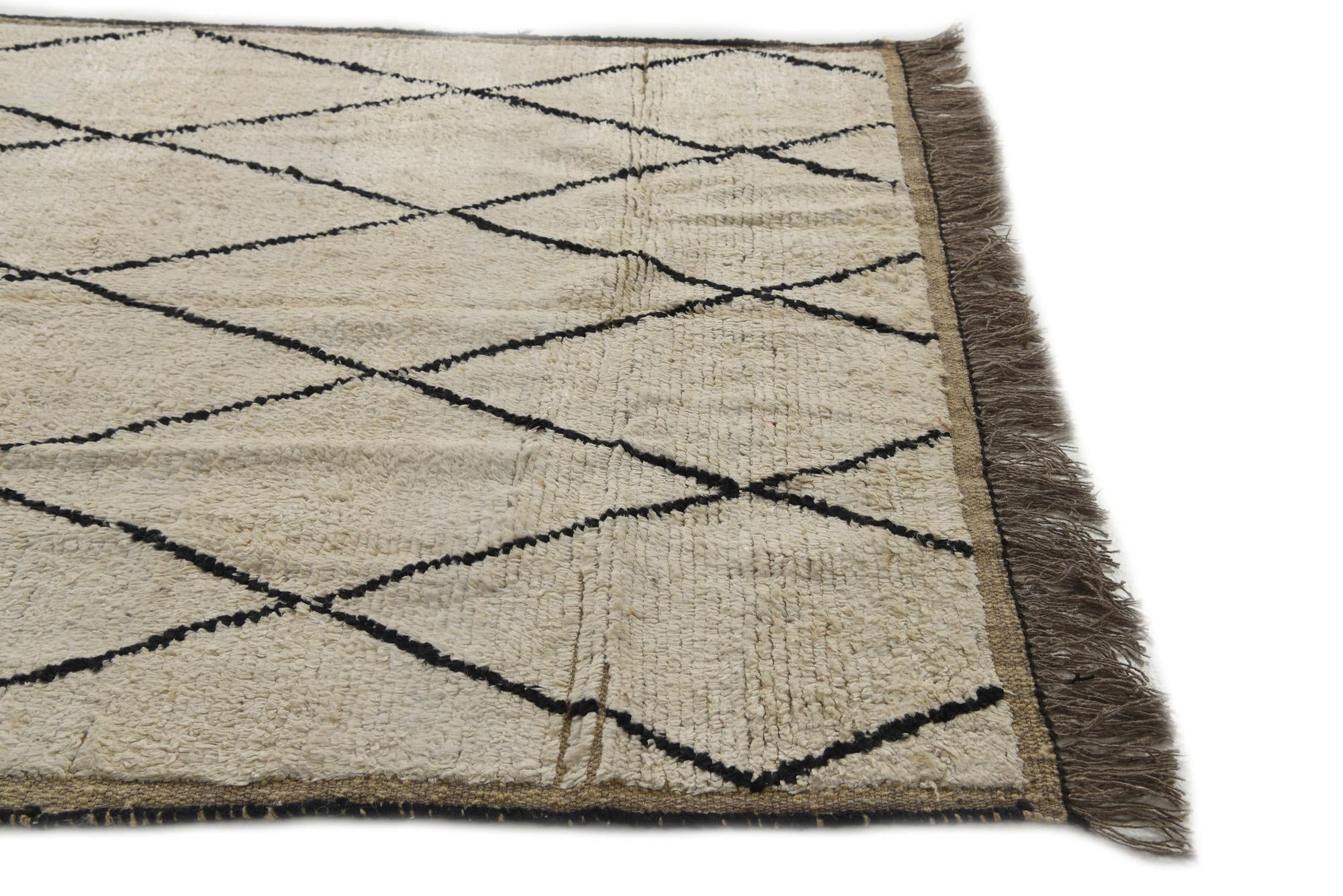 5' 5 x 6' 10 Hand Knotted Moroccan Wool Rug