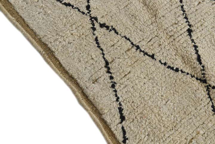 6' 3 x 9' Hand Knotted Moroccan Wool Rug