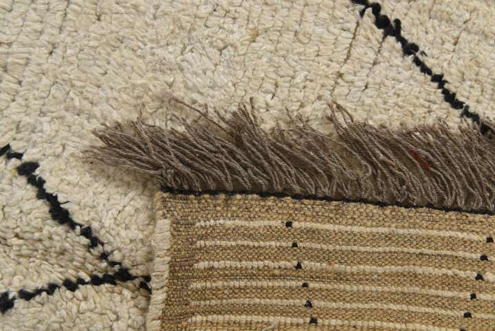 6' 3 x 9' Hand Knotted Moroccan Wool Rug