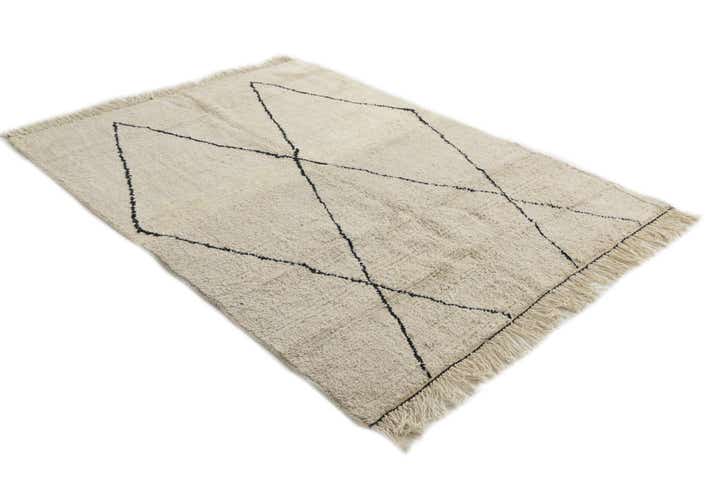 5' 2 x 6' 10 Hand Knotted Moroccan Wool Rug