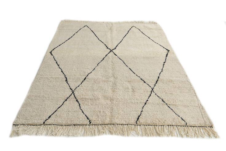 Detail image of 5' 2 x 6' 10 Hand Knotted Moroccan Wool Rug