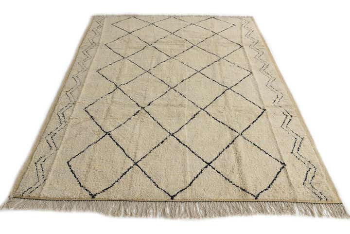 8' x 10' 2 Hand Knotted Moroccan Wool Rug
