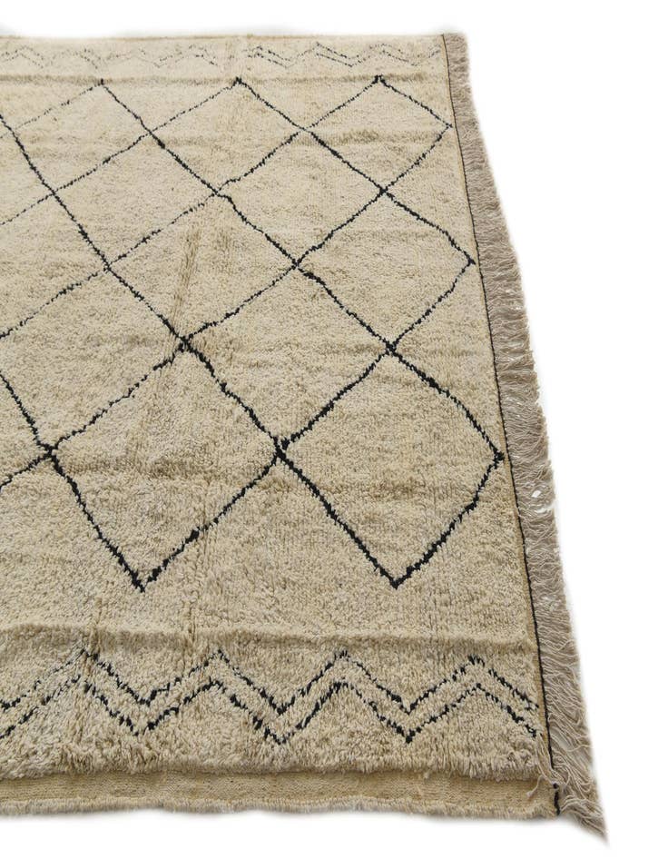 Detail image of 8' x 10' 2  Hand Knotted Moroccan Wool Rug