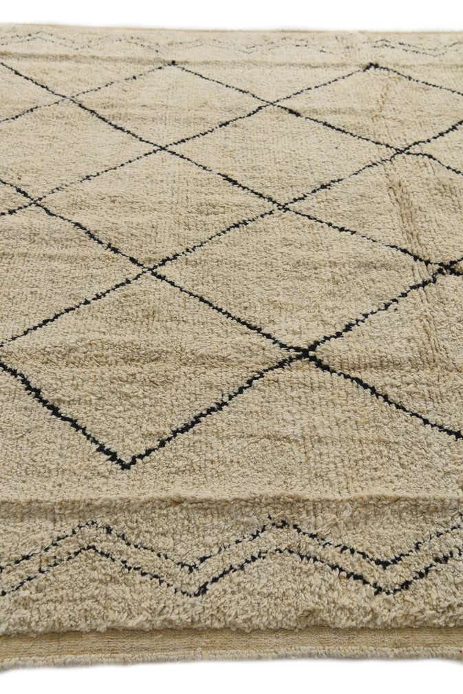 8' x 10' 2 Hand Knotted Moroccan Wool Rug