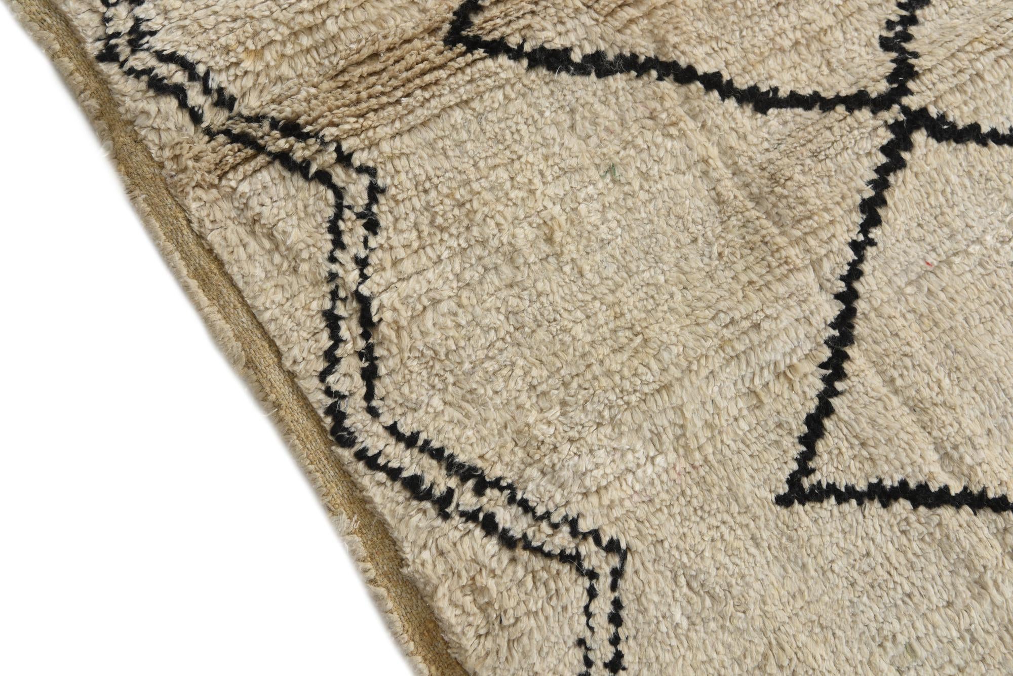 6' 1 x 8' 9 Hand Knotted Moroccan Wool Rug