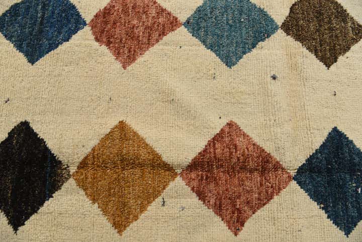 8' x 10' 2 Hand Knotted Moroccan Wool Rug