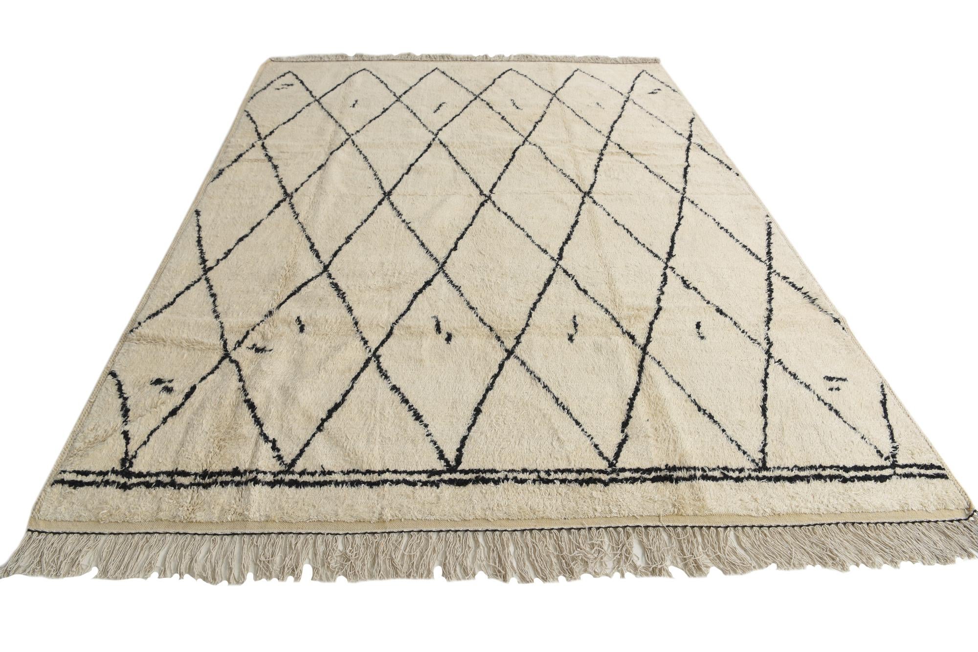 7' 10 x 10' 5 Hand Knotted Moroccan Wool Rug