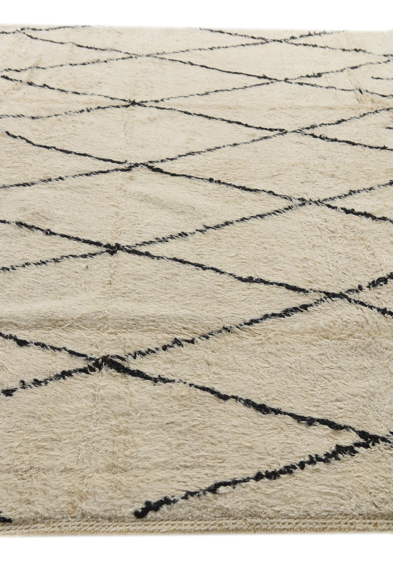 7' 10 x 10' 5 Hand Knotted Moroccan Wool Rug