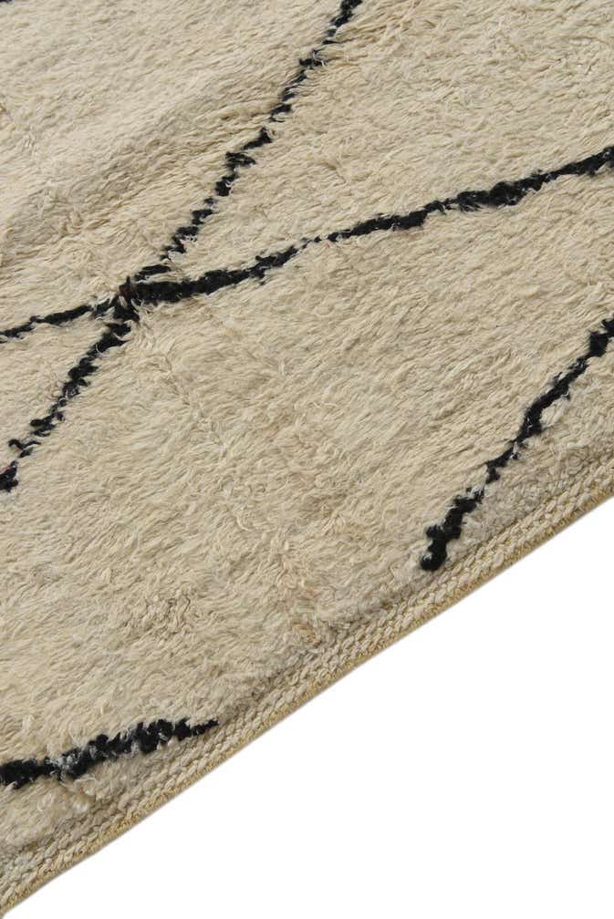 7' 10 x 10' 5 Hand Knotted Moroccan Wool Rug