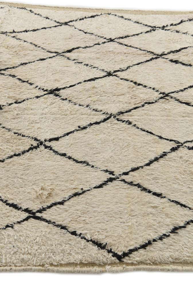 5' 3 x 7' 5 Hand Knotted Moroccan Wool Rug