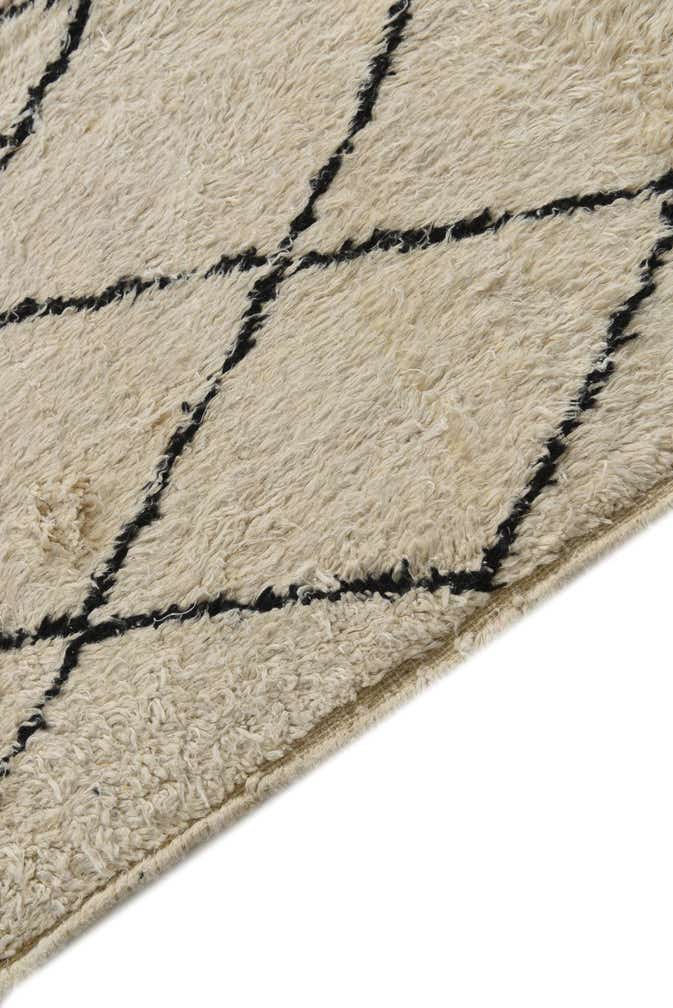 5' 3 x 7' 5 Hand Knotted Moroccan Wool Rug