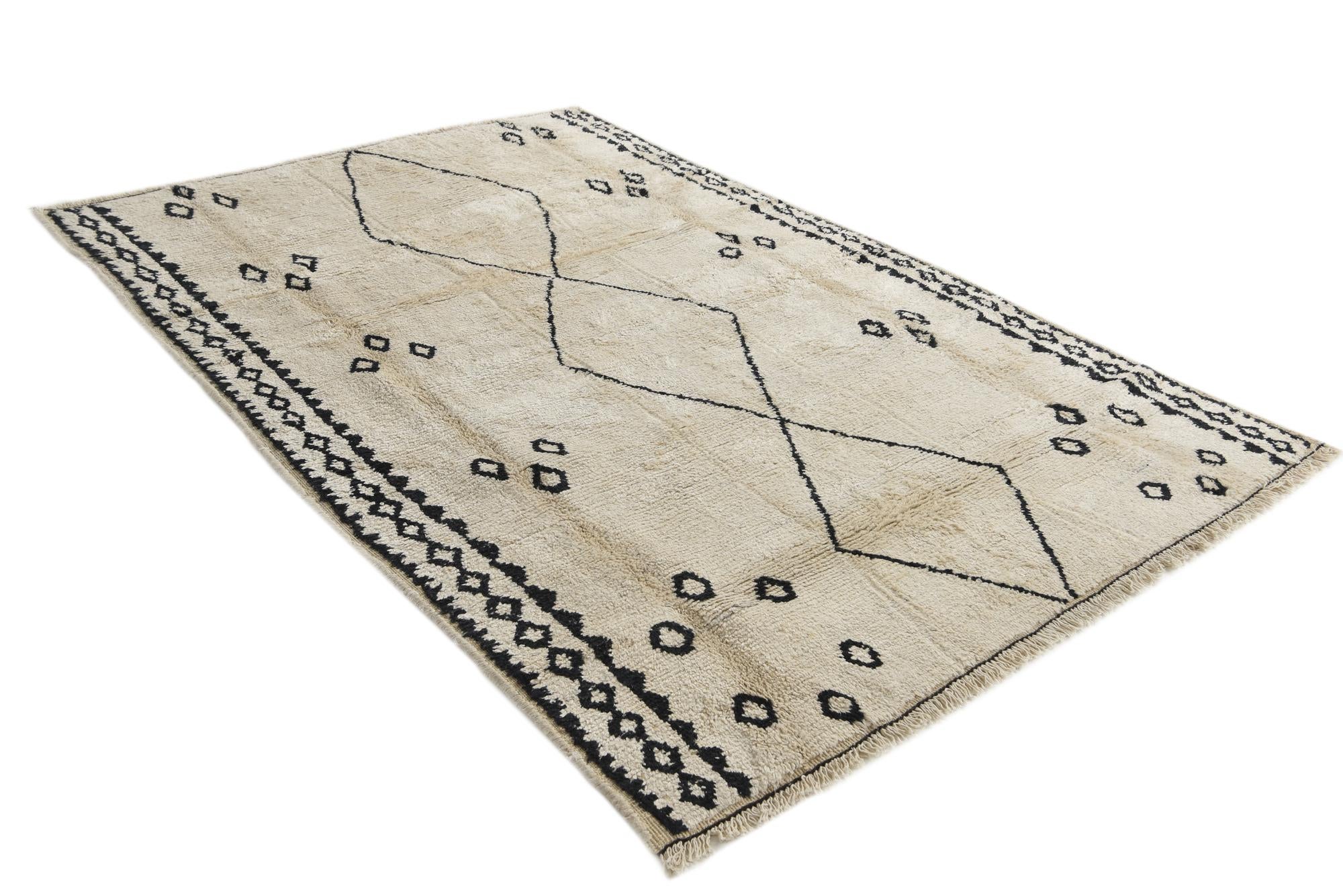 6' 2 x 9' 3 Hand Knotted Moroccan Wool Rug